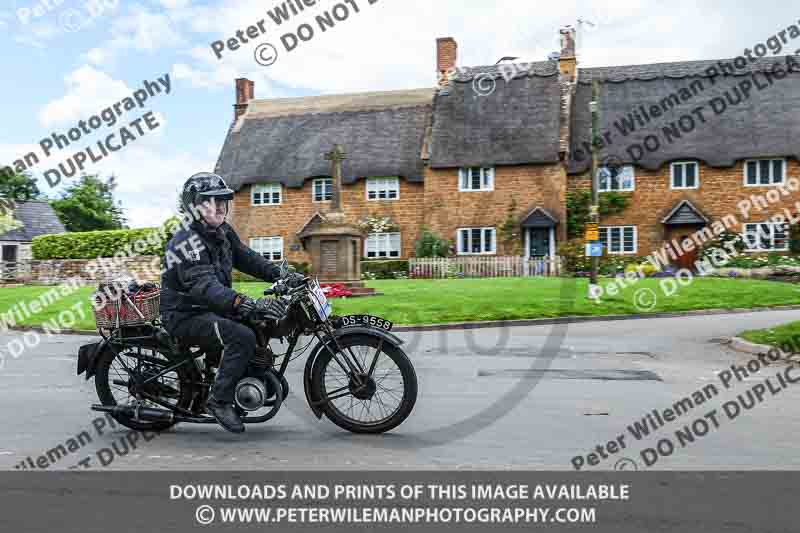 Vintage motorcycle club;eventdigitalimages;no limits trackdays;peter wileman photography;vintage motocycles;vmcc banbury run photographs